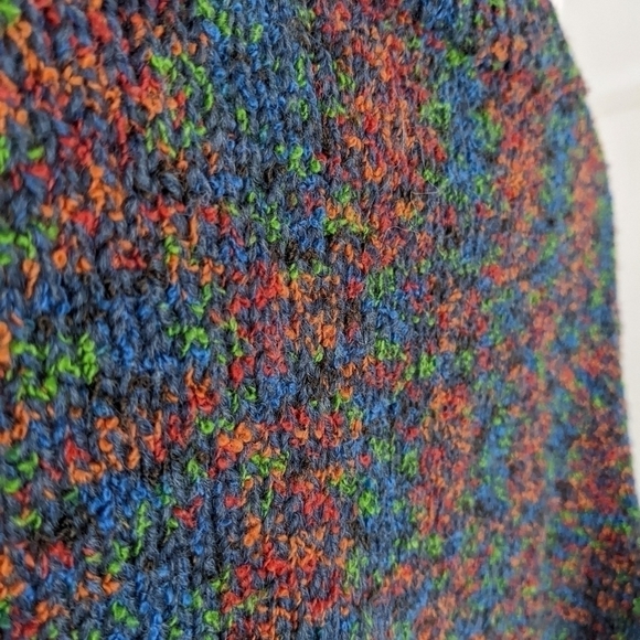 VINTAGE rainbow knit sweater Medium @G - Picture 3 of 9